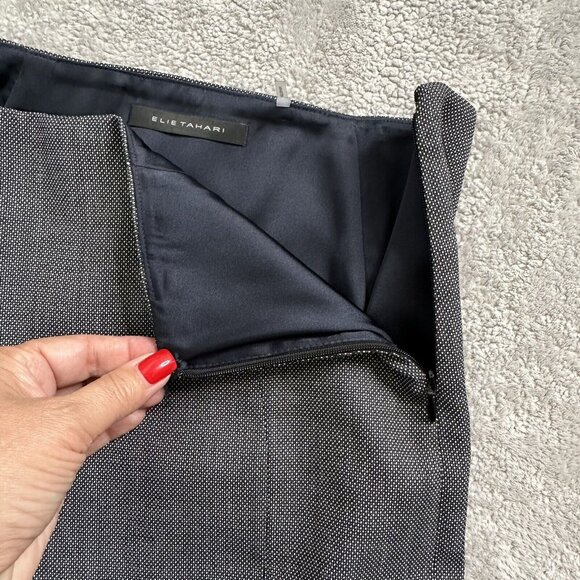 Elie Tahari Women's Career Pencil Skirt Lined Side Zip Pleat Hem Size 4 Grey - Picture 4 of 11